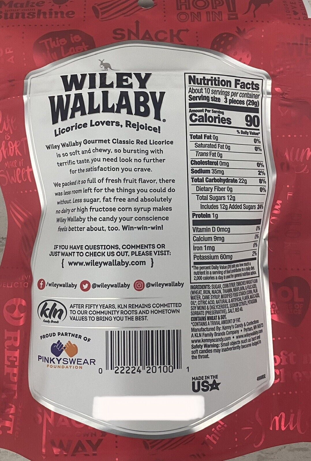 Wiley Wallaby Soft & Chewy Classic Red STRAWBERRY Australian Licorice 10 Oz Bag