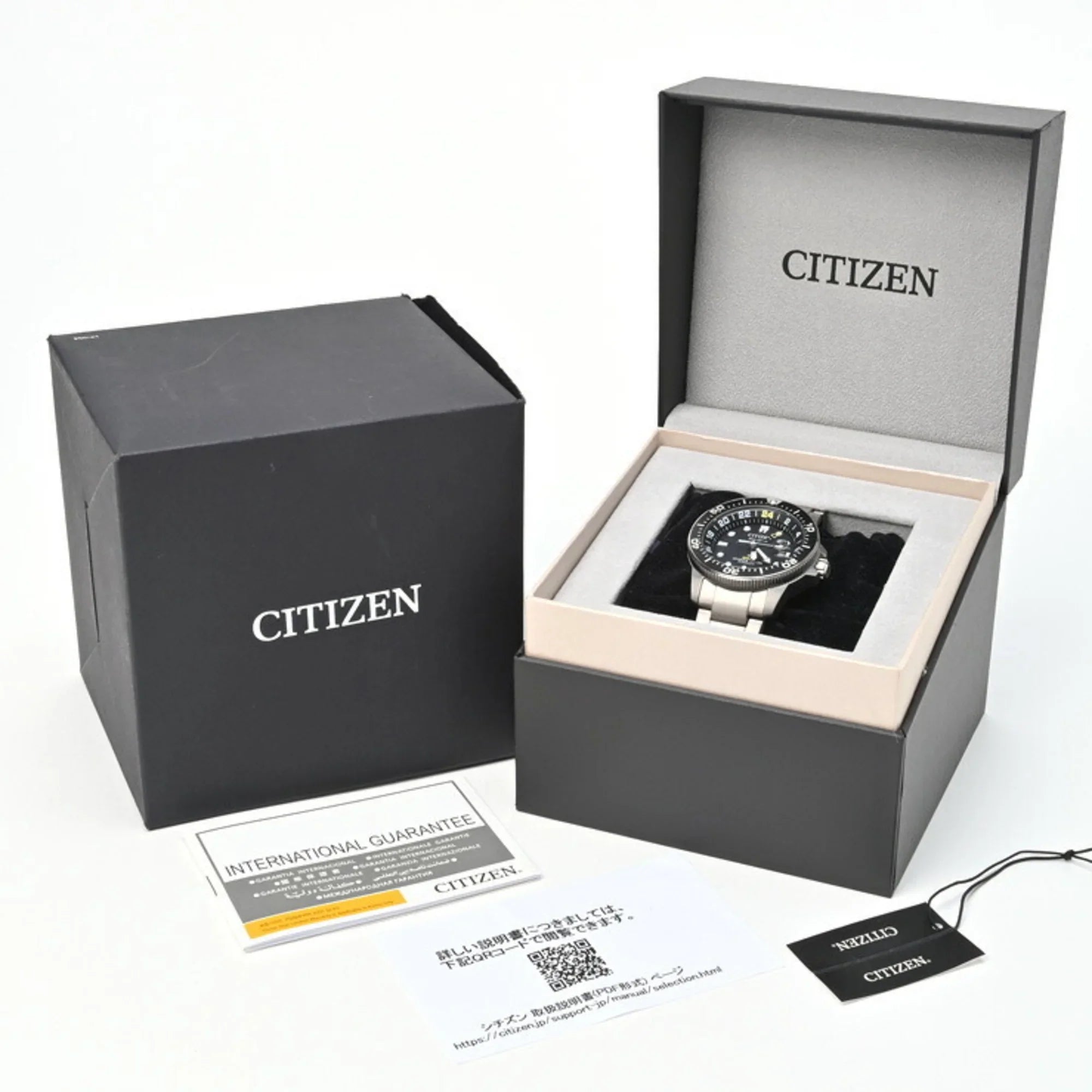 Pre-Owned Citizen Promaster Marine Watch BJ7110-89E Quartz Eco Drive (Like New)