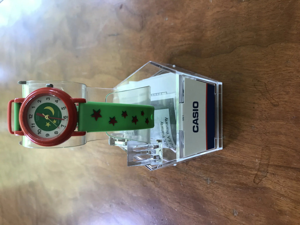Rare Green Casio Kids Analog Watch Moon and Stars LQ-136A-3B