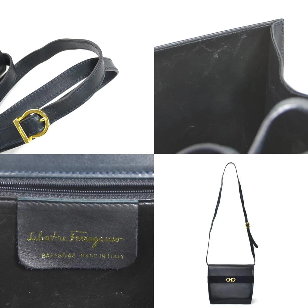 Pre-Owned Salvatore Ferragamo Shoulder Bag Gancini Leather Navy Gold Ladies (Good)