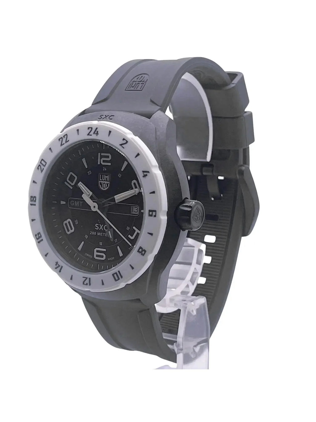 Pre-owned Luminox SXC Space PC GMT Black Dial Carbon Quartz Watch XU.5027 (Good)