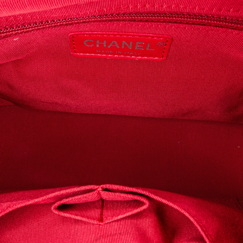Pre-Owned Authenticated Chanel Medium Gabrielle Hobo Lambskin Leather Gold Shoulder Bag Unisex (Good)