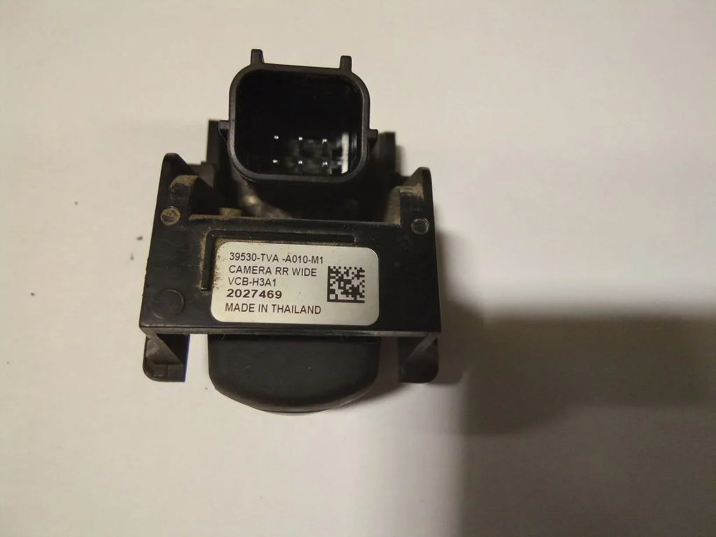 Pre-Owned 18 Honda Accord Rear View Camera OEM (Good)
