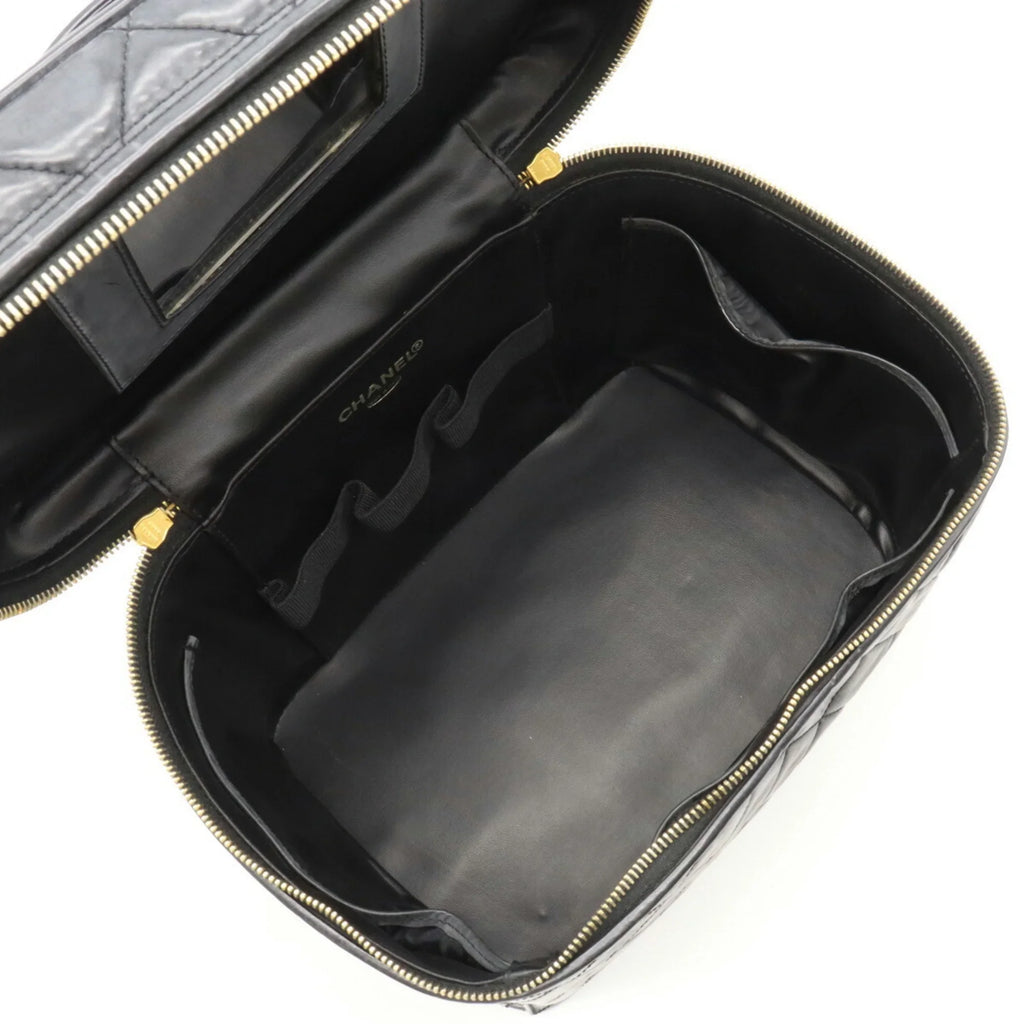 Pre-Owned CHANEL Chanel Matelasse Coco Mark Vanity Bag Handbag Shoulder Leather Black (Fair)