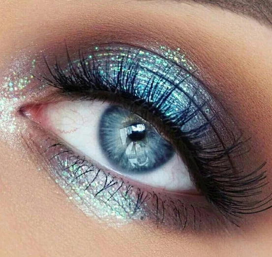 Fab Icon Expert Wear 9 Colors Blue Moon Eyeshadow Palette