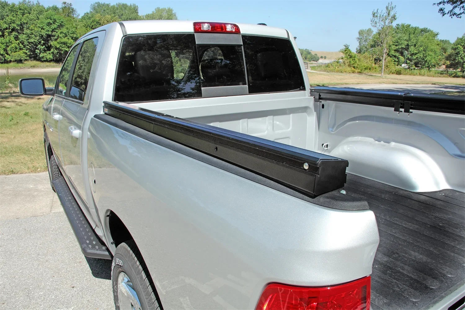Dee Zee DZ951600 Invis-A-Rack Cargo Management System Fits select: 2015-2018 CHEVROLET SILVERADO K1500 LT, 2014 CHEVROLET SILVERADO K1500