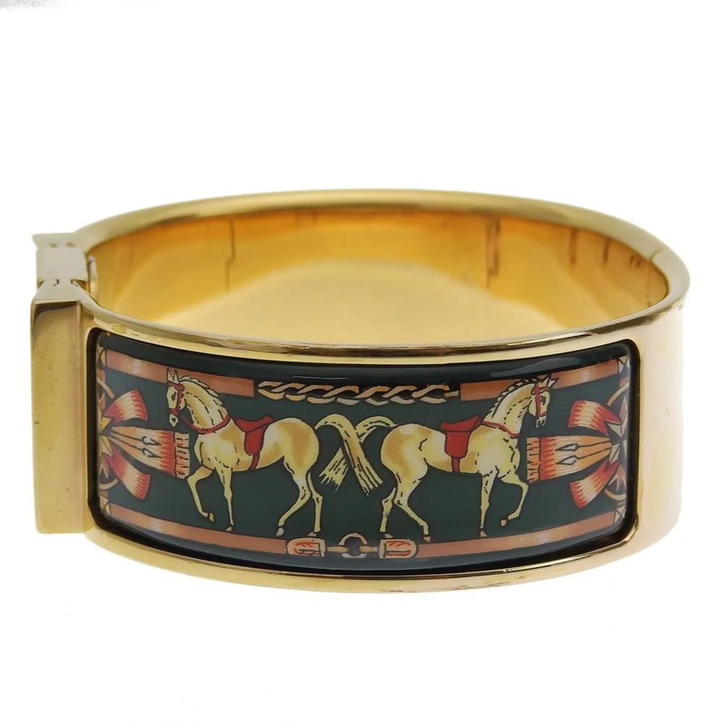 Pre-Owned HERMES Location Watch Cloisonné LO1.201 Gold Plated Swiss Made Green Quartz Analog Display Dial Ladies (Fair)