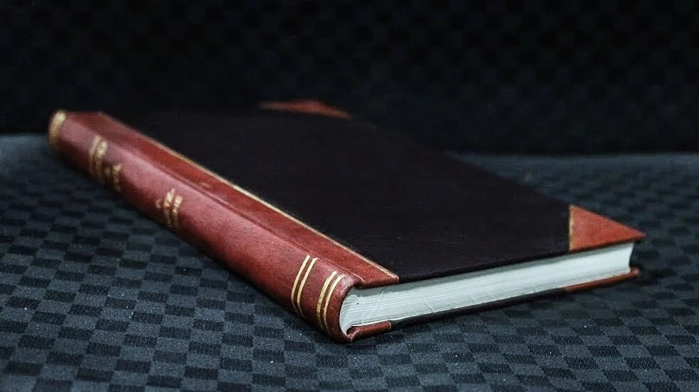 Monthly notices of the Royal Astronomical Society Volume 21 1861 (1861) [Leatherbound]