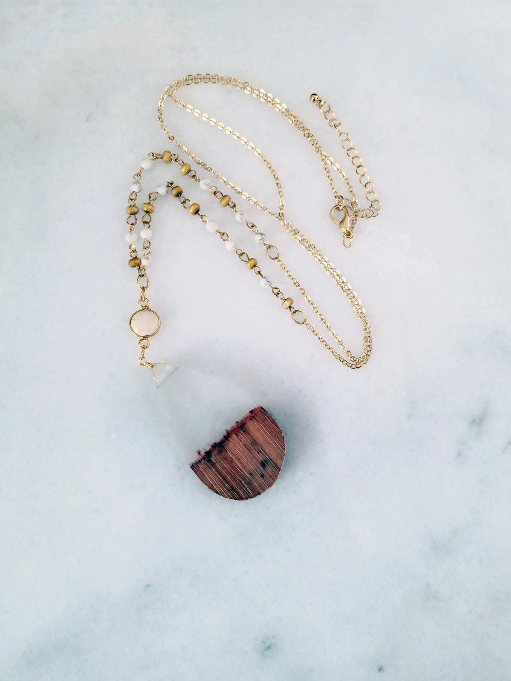 Blue Box Boutique Inc Clear Resin Wood Pendant Beaded Chain Necklace for Women, Tenes | Wood Anniversary Gift