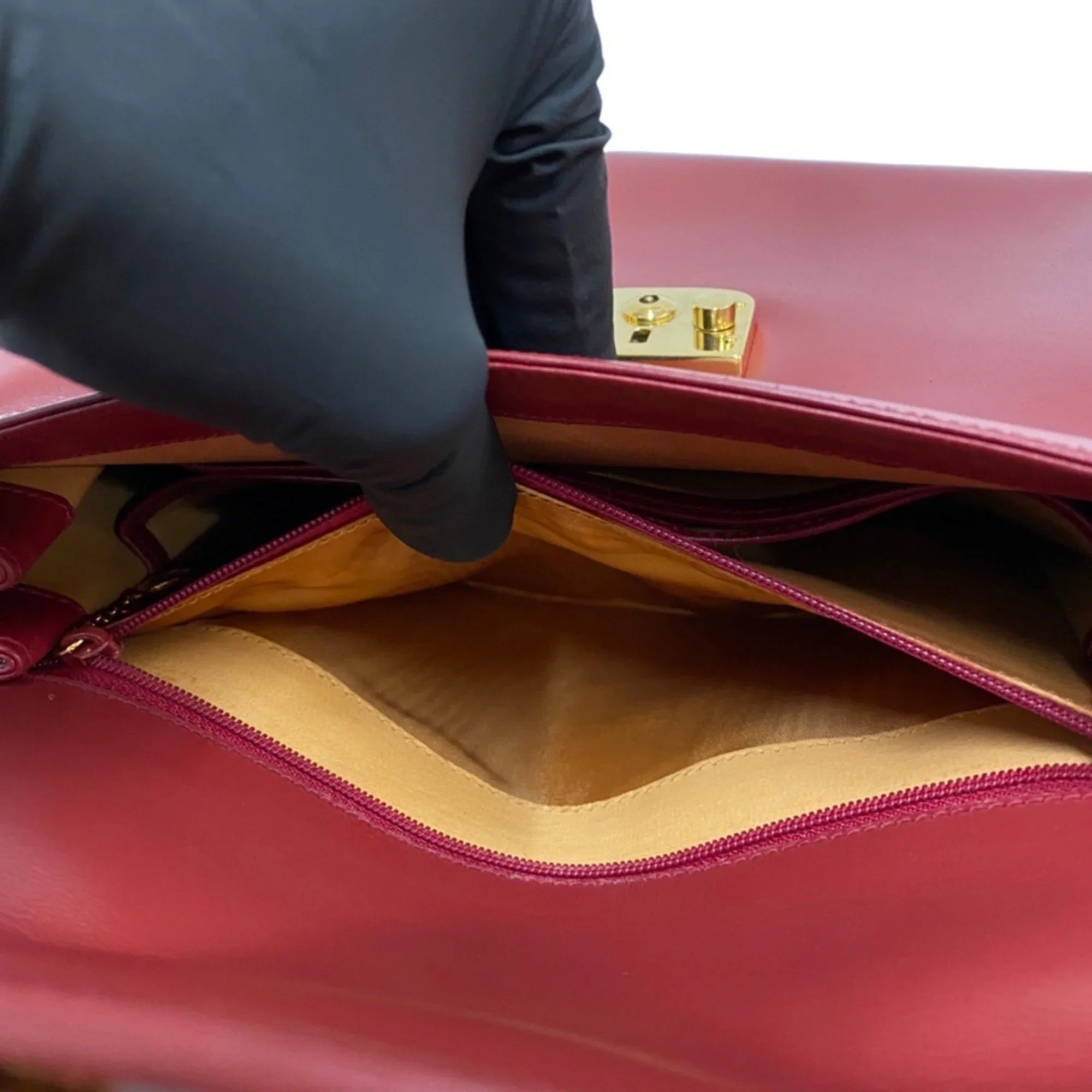 Pre-Owned GUCCI Gucci Old Vintage Ladylock Calf Leather Genuine Handbag Mini Tote Bag Red (Good)