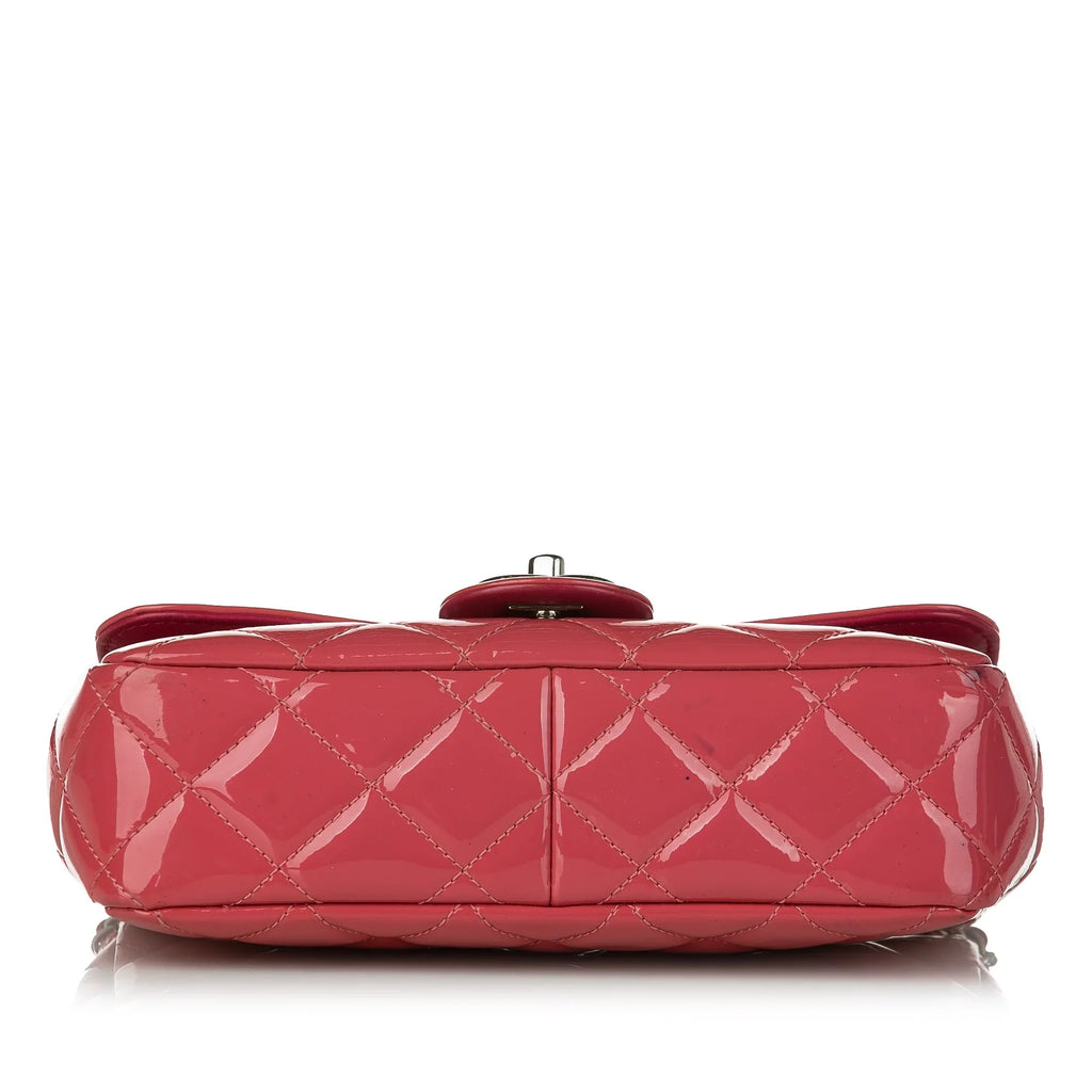 Pre-Owned Chanel Small Coco Shine Flap Bag Patent Leather Red Crossbody Bag Women (Good)