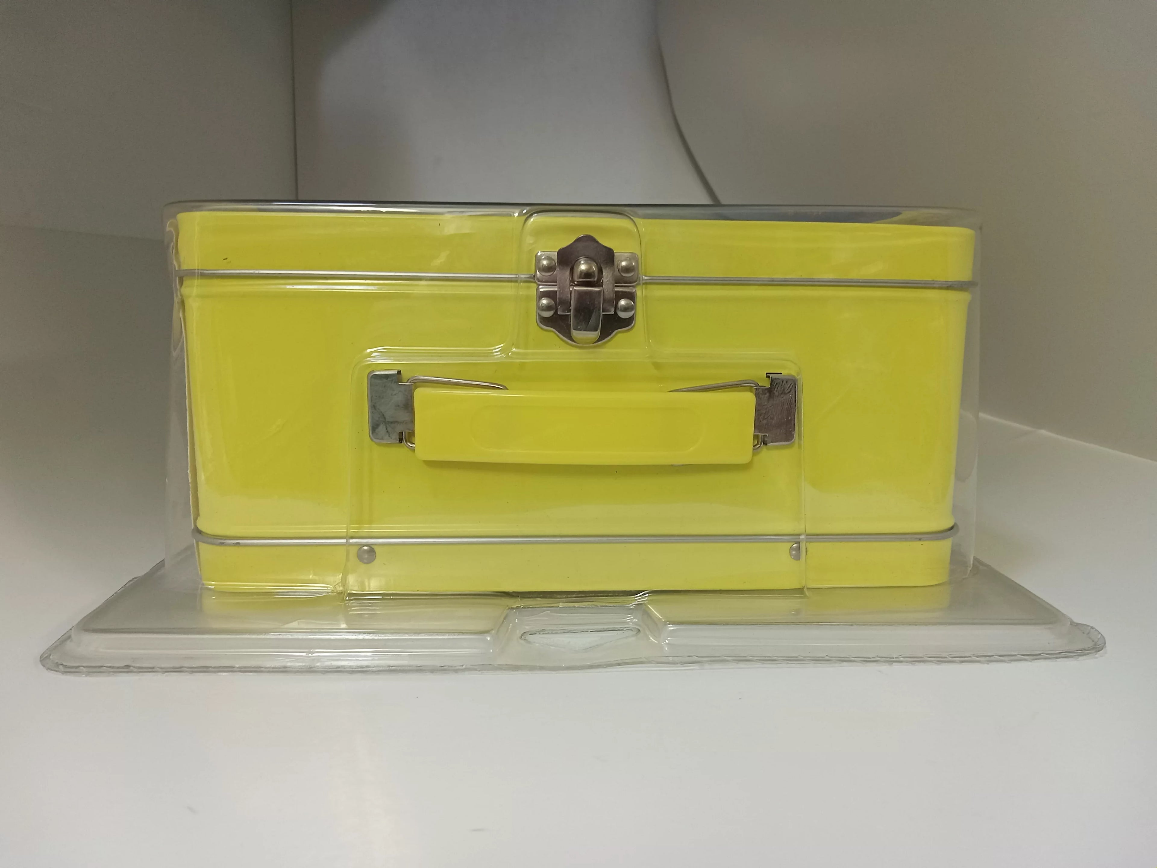 Factory Sealed Zelda lunch box - System Skin, Car Adapter and More for Nintendo DS lite