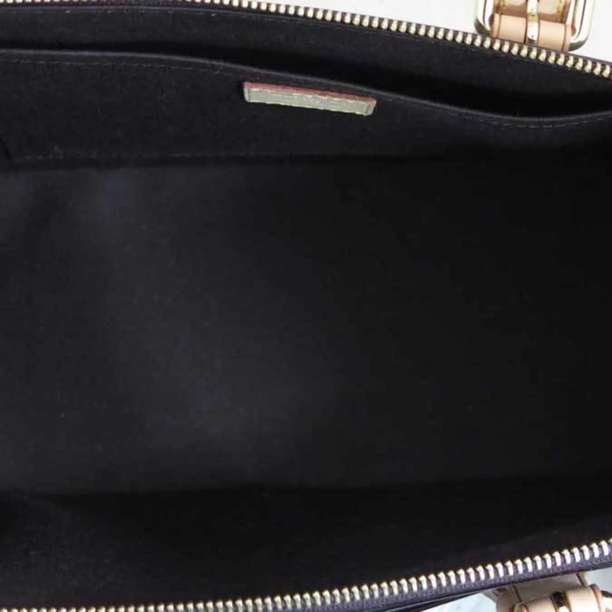 Pre-Owned Louis Vuitton Bag Monogram Vernis Rosewood Avenue Amaranto x Patent Leather Shoulder Handbag Ladies M93510 (Good)