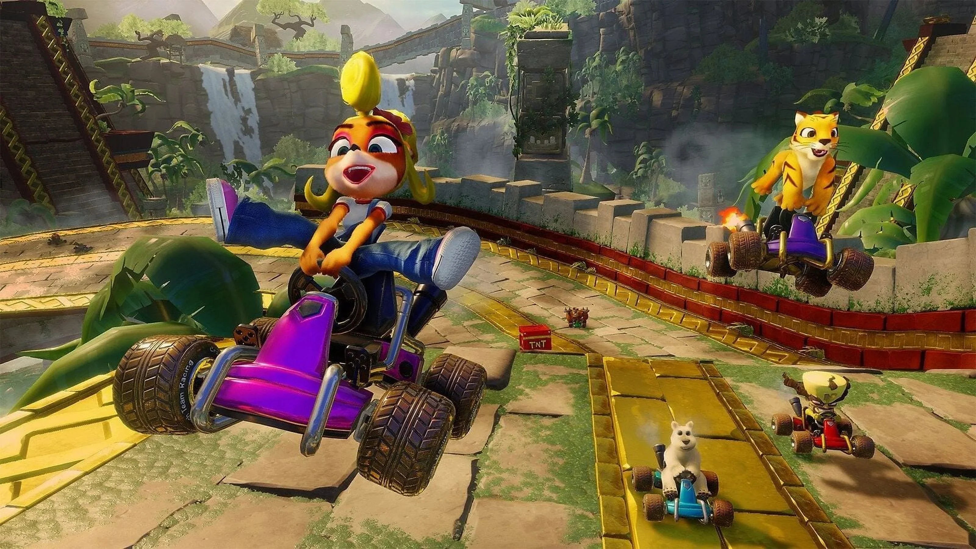 Crash Team Racing: Nitro-Fueled [ Xbox One]