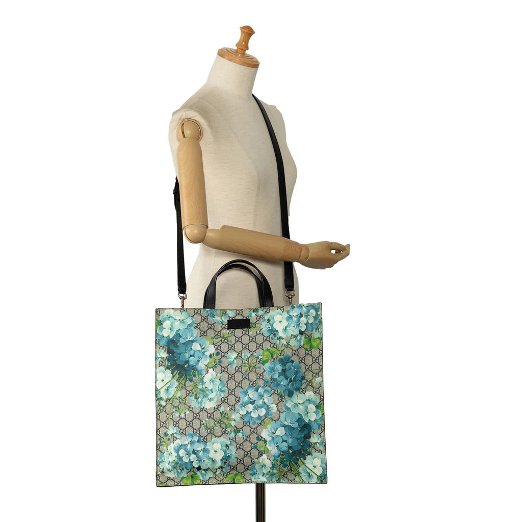 Pre-Owned Authenticated Gucci GG Supreme Blooms Convertible Soft Tote Coated Canvas Fabric Blue Satchel Unisex (Good)