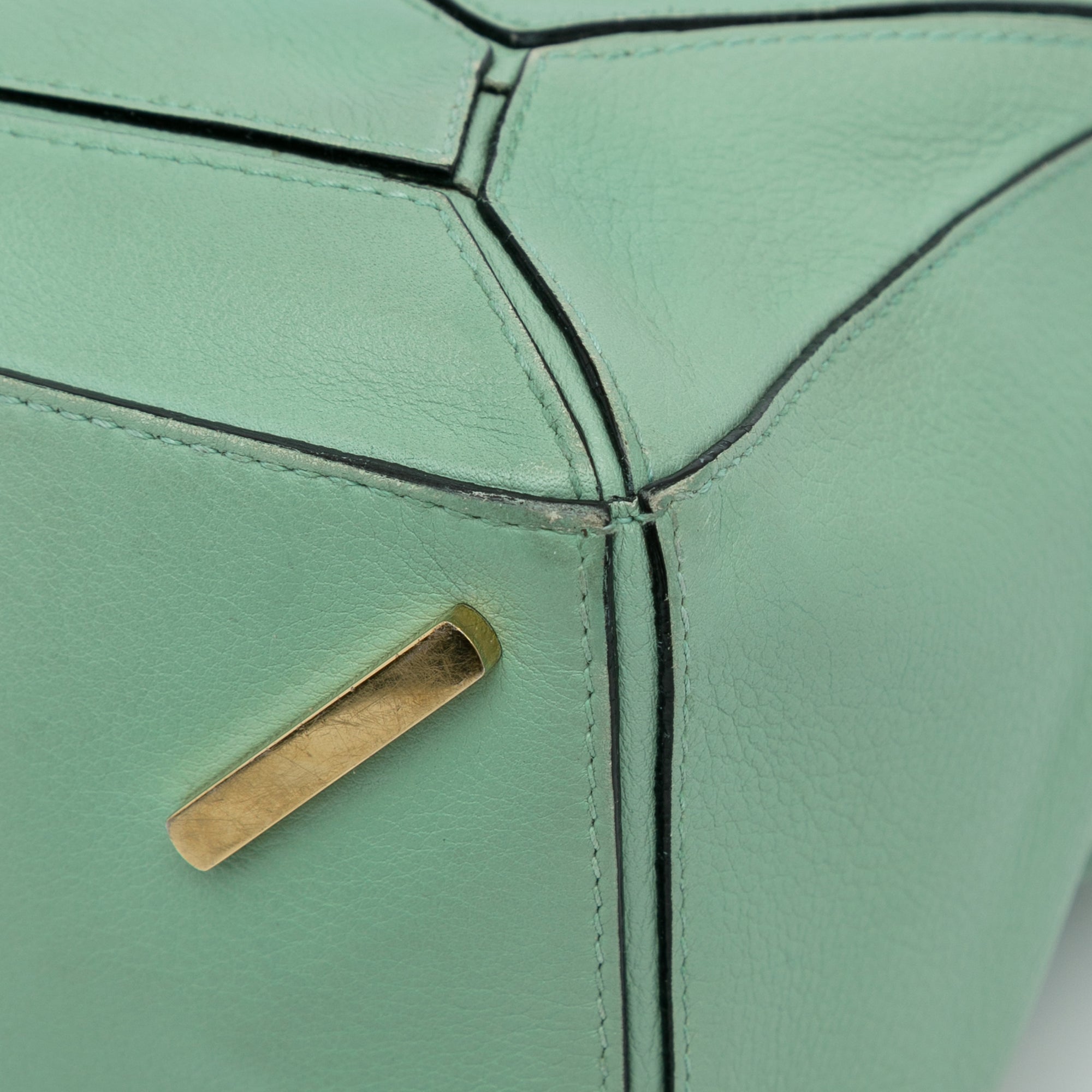 Pre-Owned Authenticated LOEWE Medium Puzzle Satchel Calf Leather Green Unisex (Good)