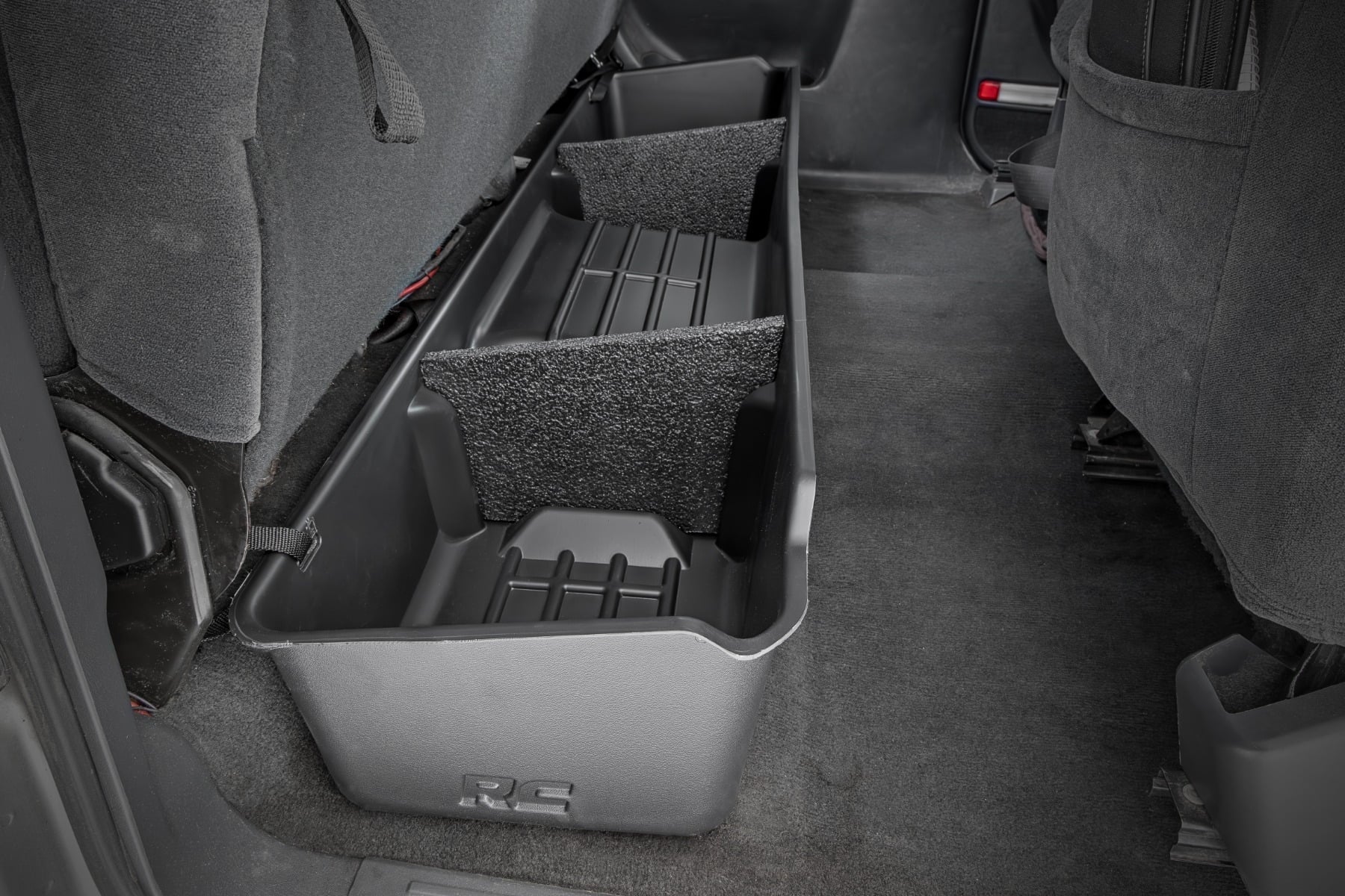 Rough Country Under Seat Storage for 99-06 Chevy/GMC 1500/2500/3500 - RC09021