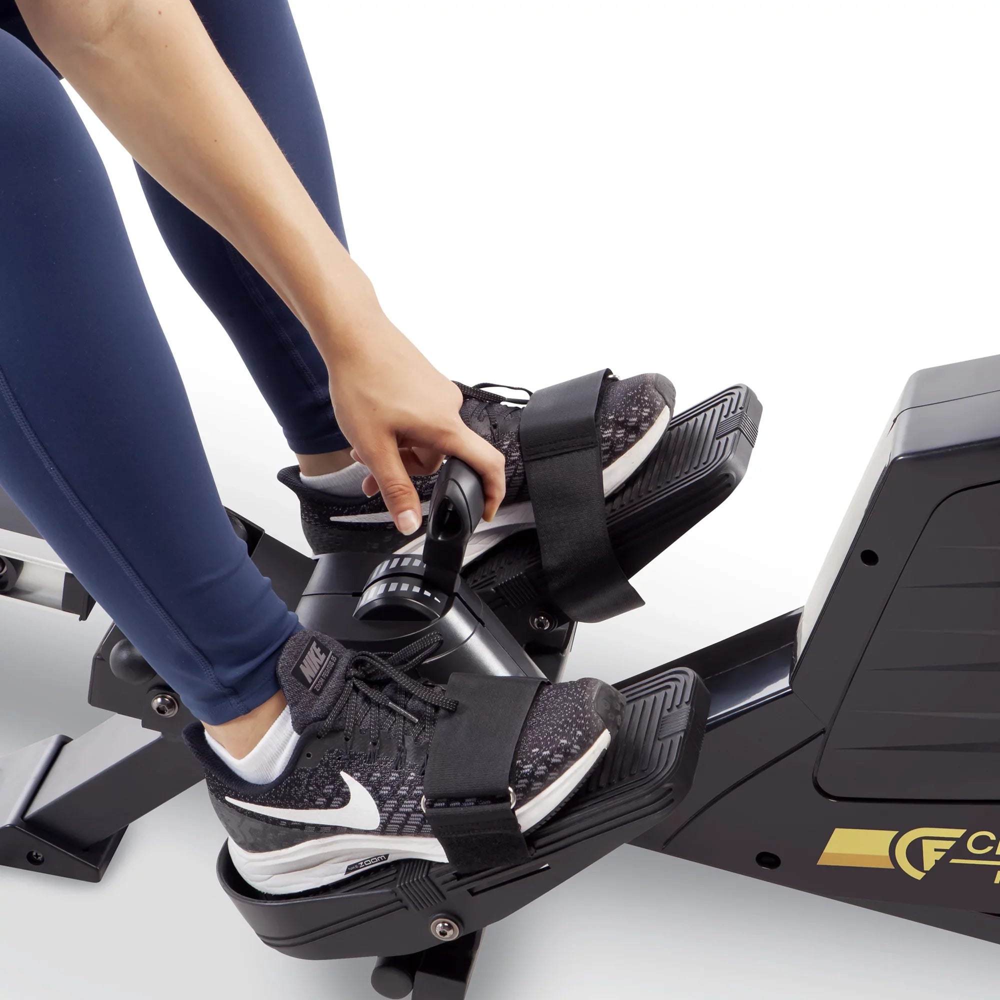 CIRCUIT FITNESS Deluxe Foldable Magnetic Rowing Machine with 8 Resistance Settings/Transport Wheels/LCD Monitor AMZ-986RW