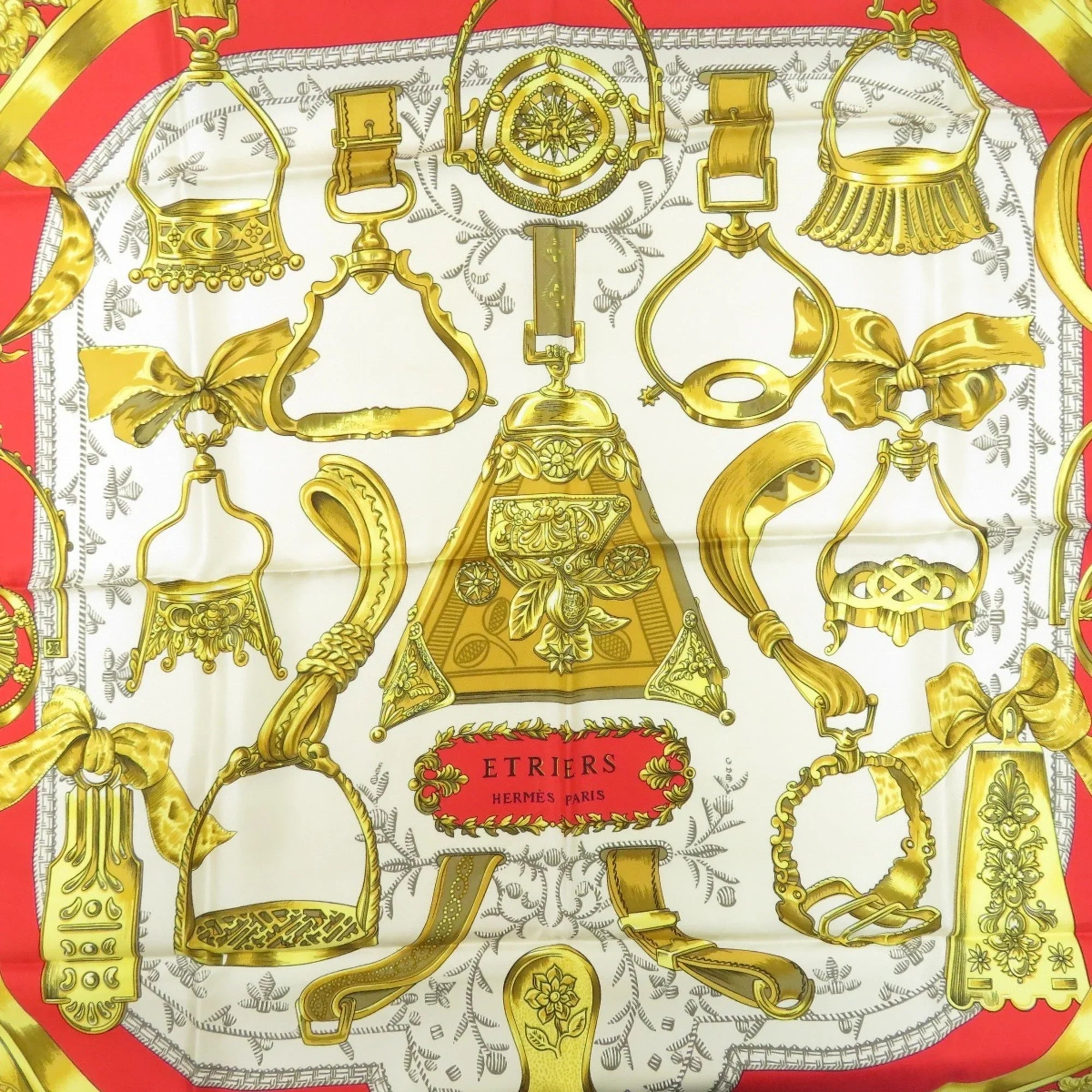 Pre-Owned Hermes Carre 90 ETRIERS Stirrup/Horse Scarf Muffler Silk Women's HERMES (Good)