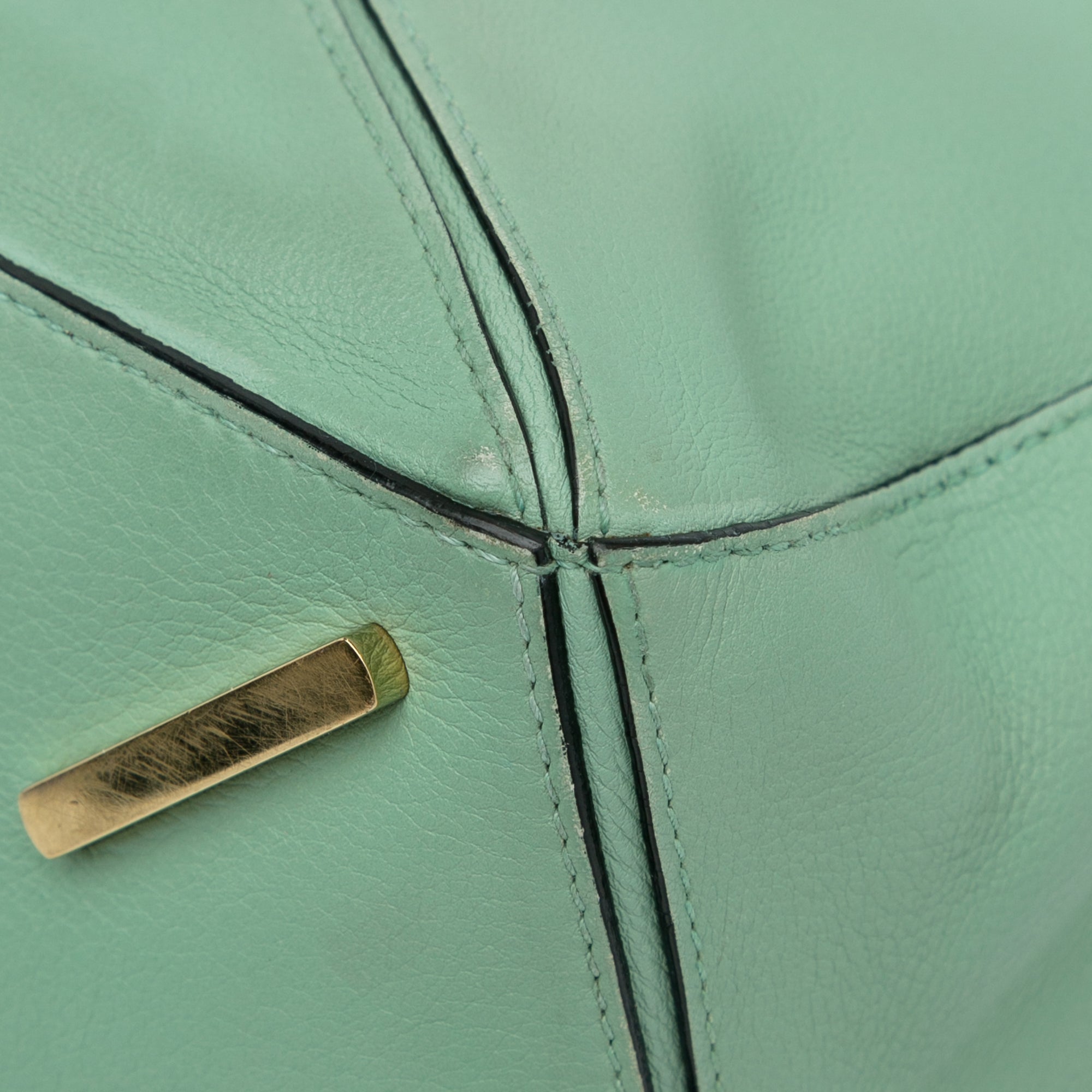 Pre-Owned Authenticated LOEWE Medium Puzzle Satchel Calf Leather Green Unisex (Good)