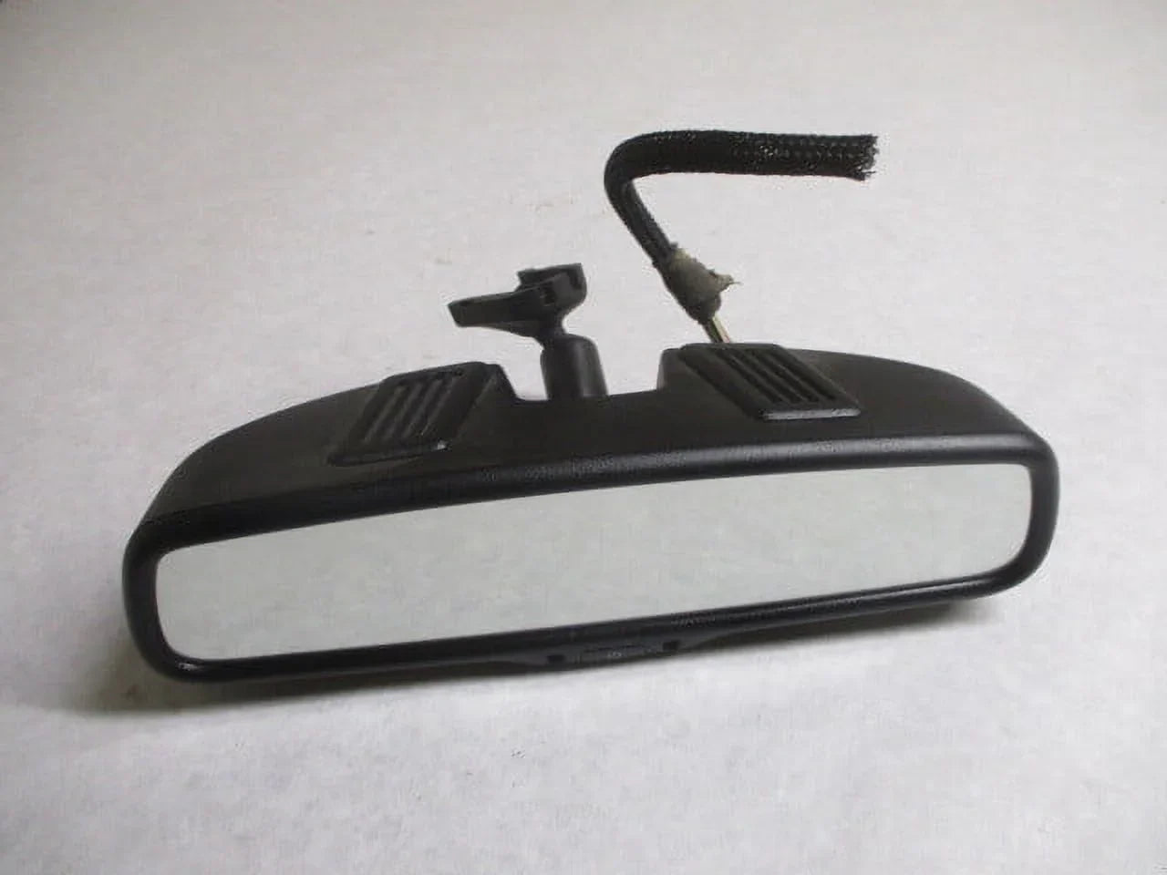 Pre-Owned Jeep Patriot Liberty Rear View Mirror w/Automatic Auto Dimming Dim OEM LKQ (Good)