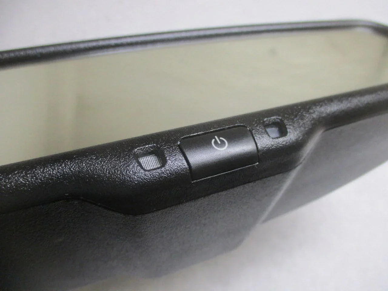 Pre-Owned Jeep Patriot Liberty Rear View Mirror w/Automatic Auto Dimming Dim OEM LKQ (Good)