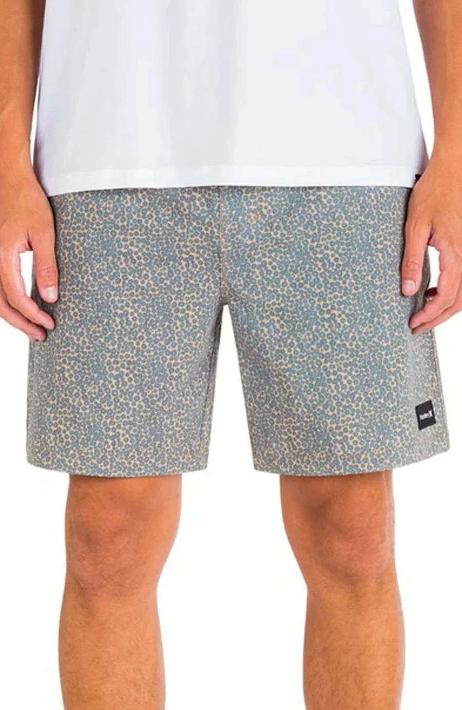 Hurley Men's Phantom Naturals II 18' Volley Shorts - Gold Leopard -(Small)