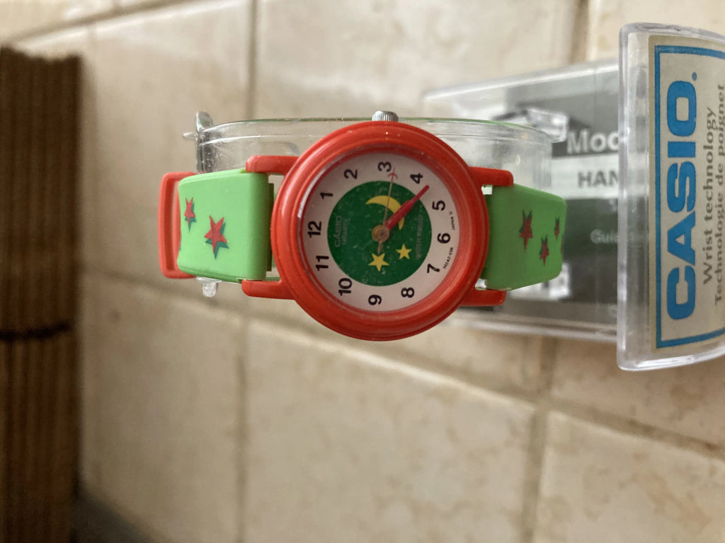 Rare Green Casio Kids Analog Watch Moon and Stars LQ-136A-3B