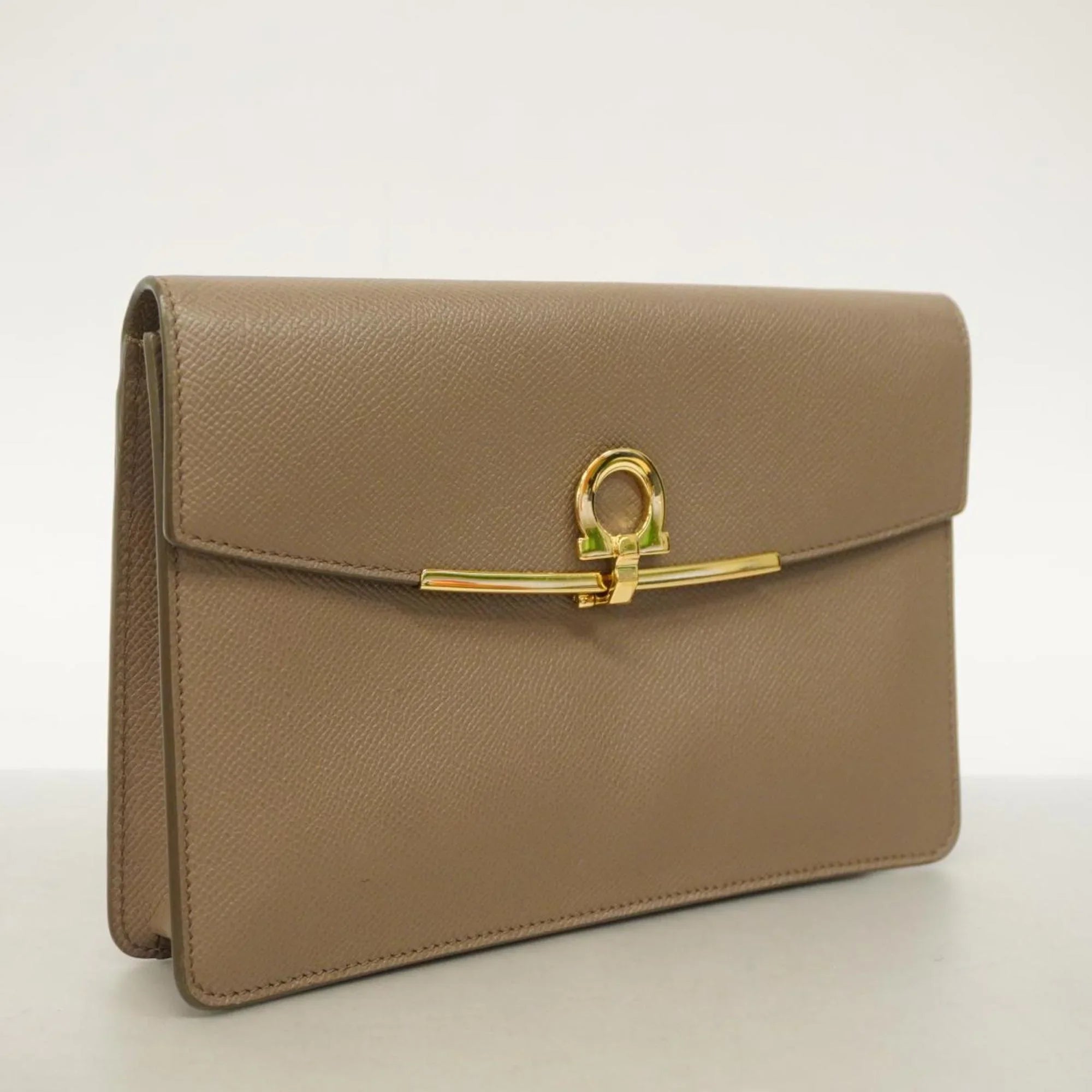 Pre-Owned Salvatore Ferragamo Shoulder Bag Gancini Leather Brown Women's (Good)
