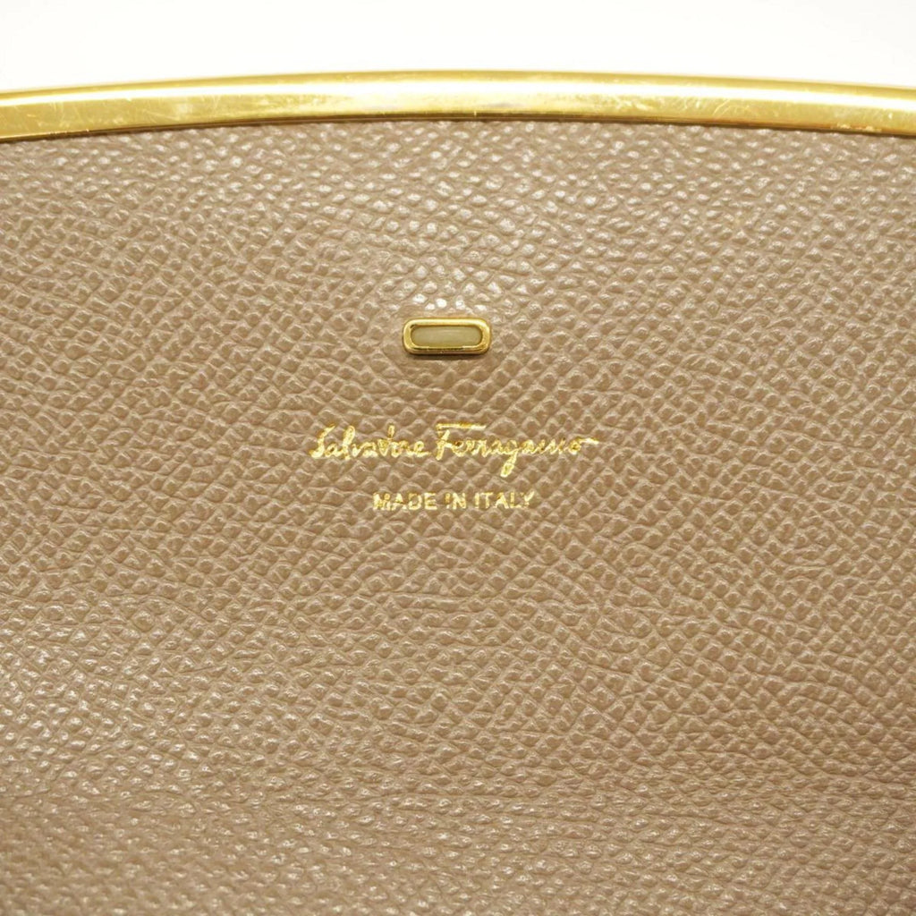 Pre-Owned Salvatore Ferragamo Shoulder Bag Gancini Leather Brown Women's (Good)